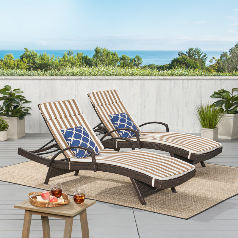 Chaise longue inclinable avec coussin Billur, Brun / Blanc, Brun multi