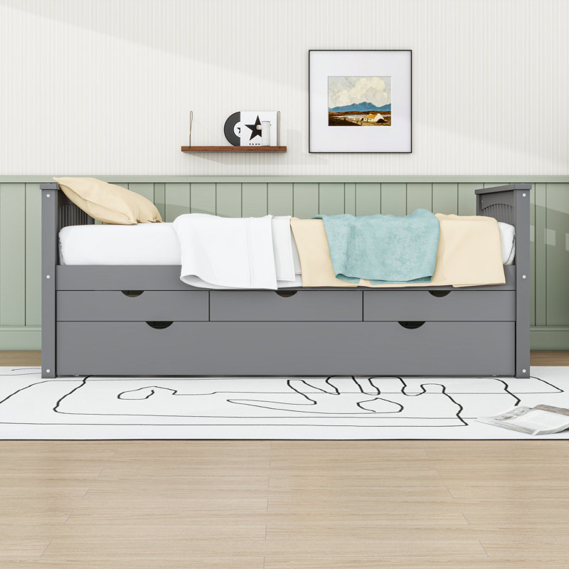 Wood Daybed with Drawers and Trundle