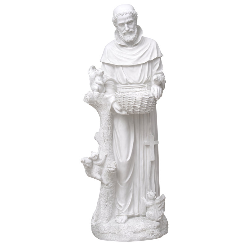 Statue de Saint François avec des écureuils