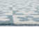 Tapis bleu en polypropylène tissé à la machine 7 pi 10 po x 10 pi Bassem