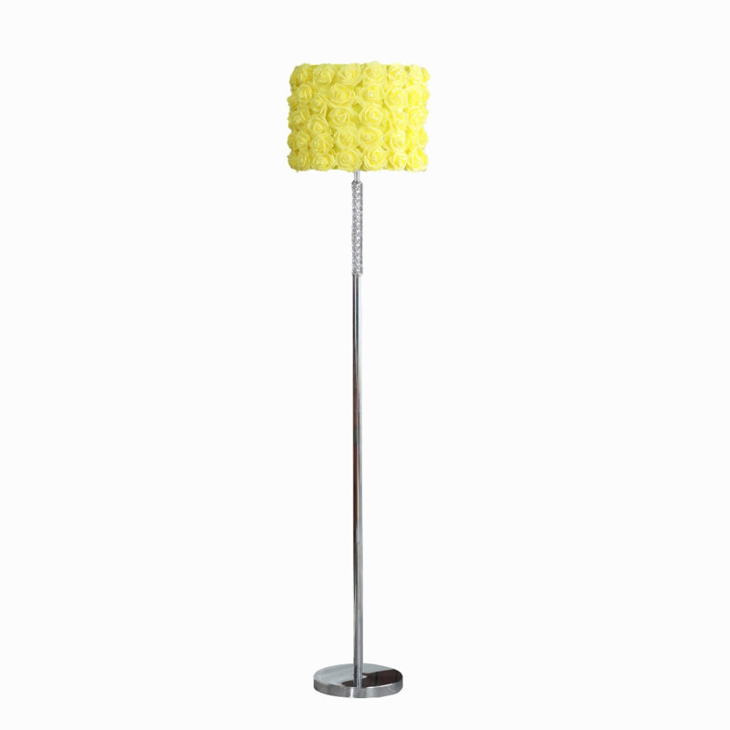 Lampe sur pied à DEL 63 po