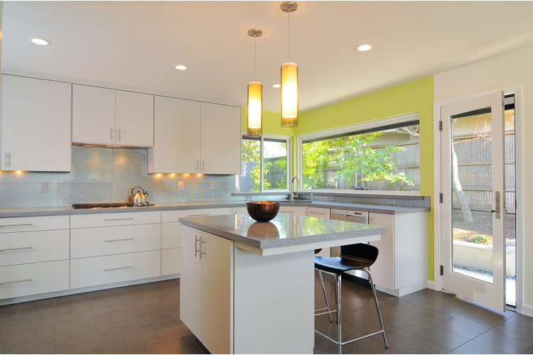 15 Staging Tips to Prepare Your Kitchen for a Home Sale - North of NYC