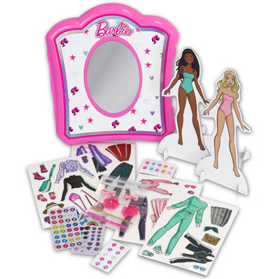 Barbie: activité de garde-robe magnétique