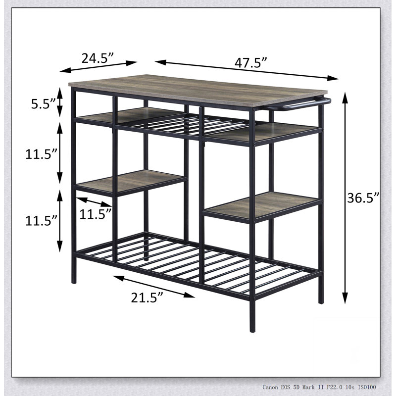Îlot de cuisine en chêne rustique et finition noire avec tablettes ouvertes, parfait pour le rangement et le style dans les cuisines modernes