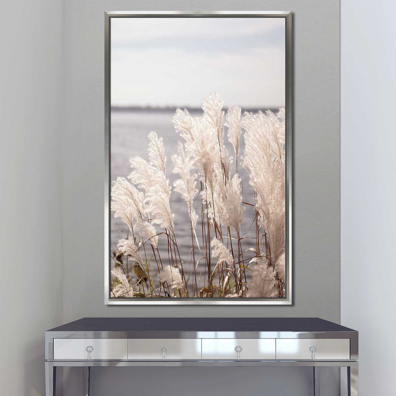 Herbe de la pampa - photographie, Cadre flottant argent, H 43,5 po x l 27,5 po x P 2 po