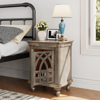 Petite table de chevet en bois massif gris antique de 14 po de largeur pour un espace de rangement de 18 po de profondeur