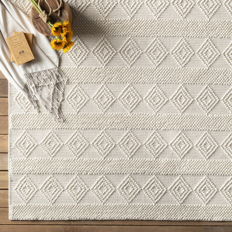 Hygge Textured Wool Hand Woven Area Rug, Rectangle 91 x 152 cm