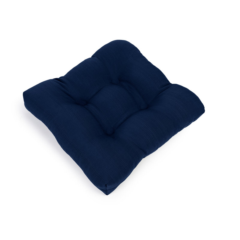 Coussin de siège réversible avec coutures annulaires faites à la main, rembourré de fibre de polyester vierge blanche.