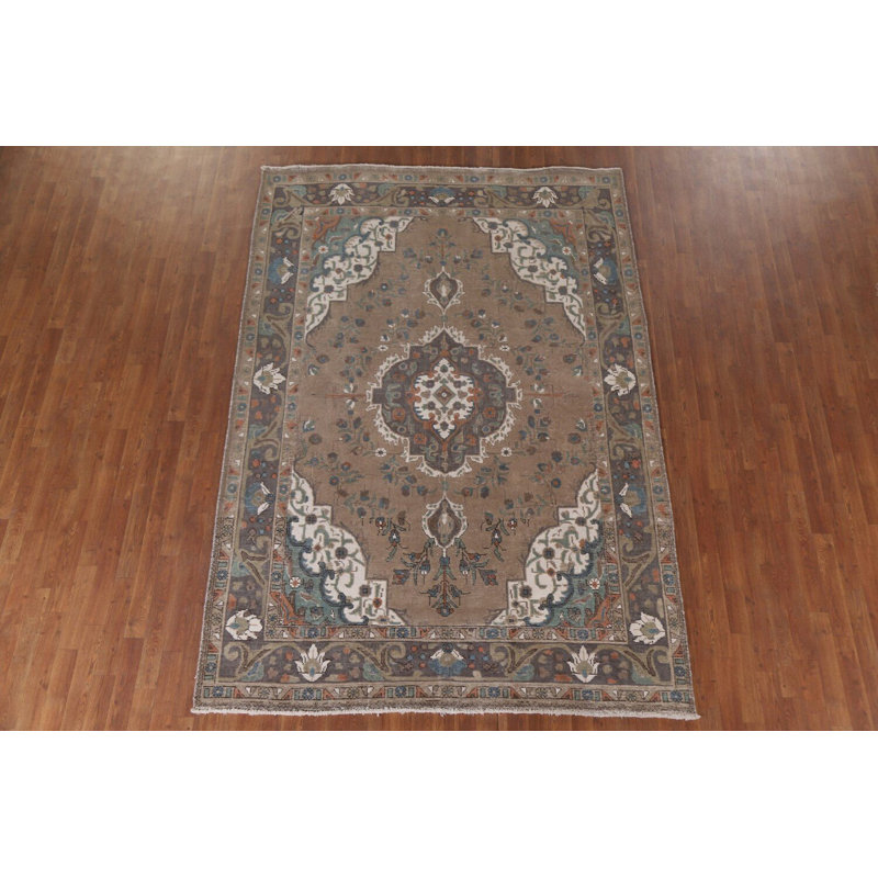 Tapis brun délavé traditionnel 7 x 10
