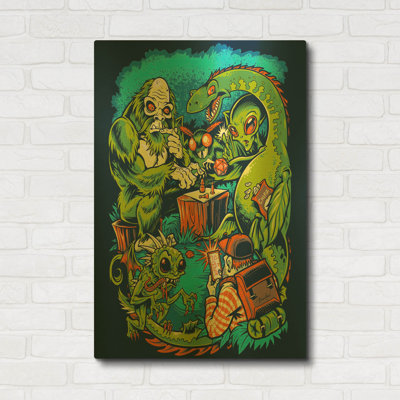 «Board Game Fantasy Creatures» par Flyland Designs, art mural en métal doré, 24 po x 36 po