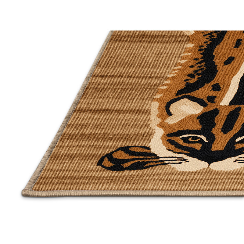 Washable Fossa Wildlife Area Rug, Runner 2' x 5'
