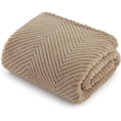 Dog Blanket For Small Dogs Washable - Soft Fluffy Puppy Blanket With Premium 300GSM Coral Fleece, Cozy Calming Cat Blankets For Indoor Cats, Fuzzy Pet Blanket For Kitten Doggy, Brown, 25X35in