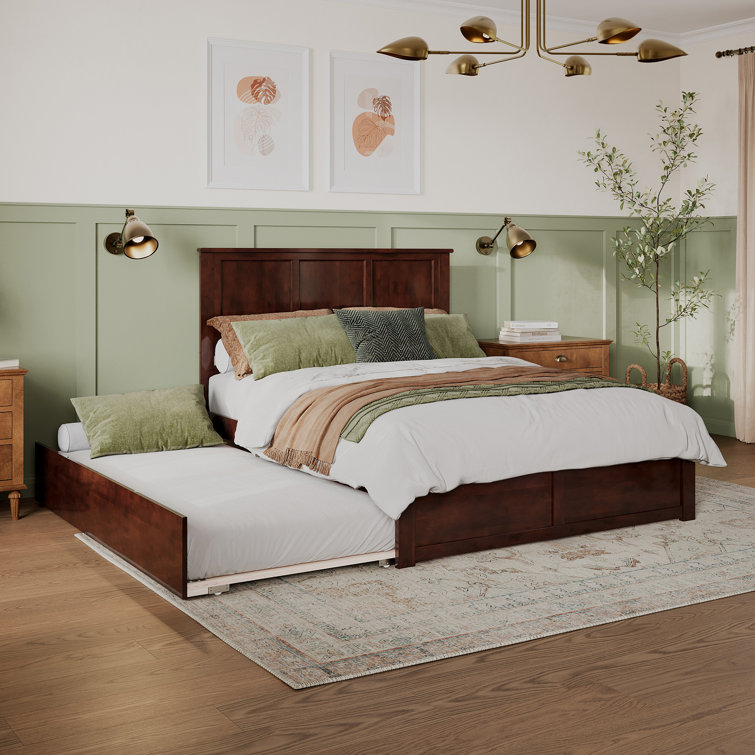 Grand lit plateforme en bois massif Amison