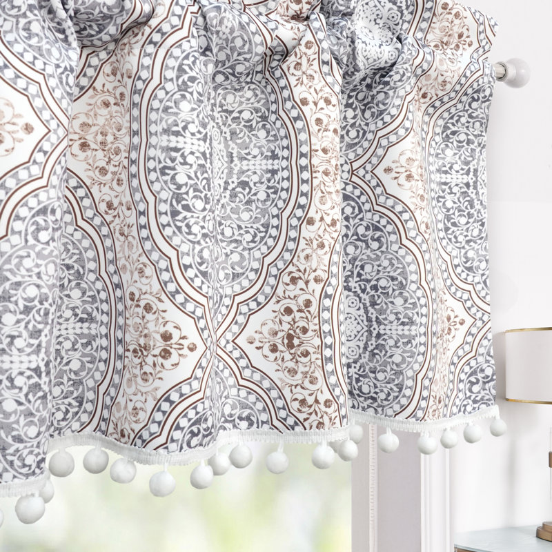 Cantonnières de fenêtre Zambrana, l 52 po x L 14 po, Beige/gris