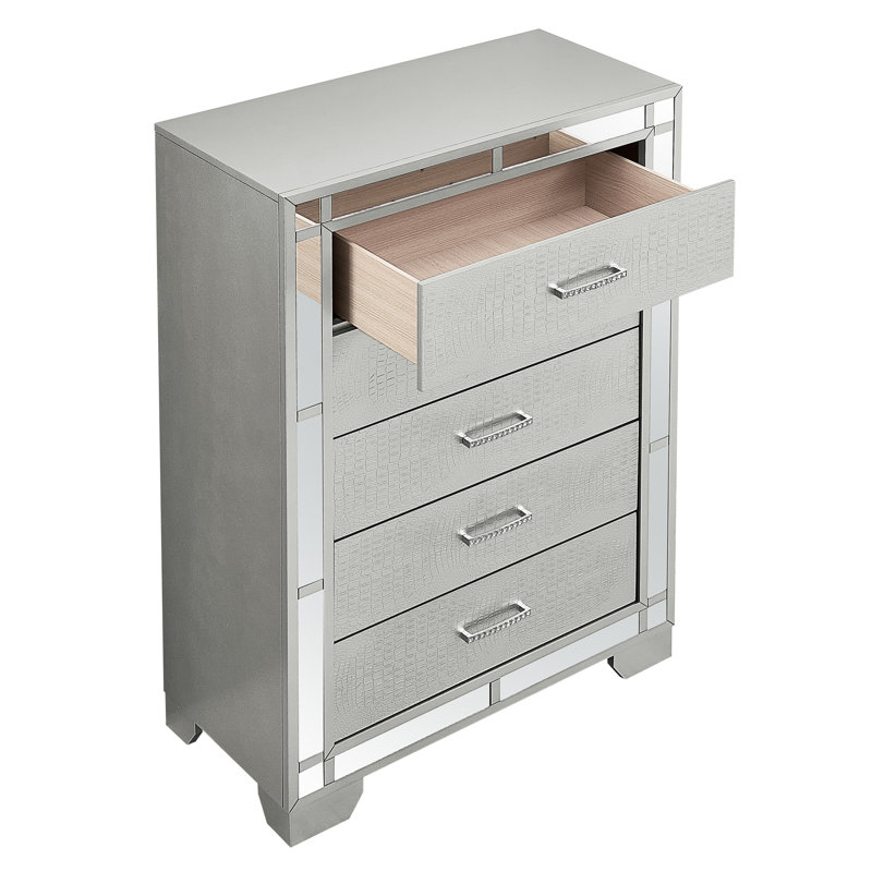 Kenny 33'' W 5 - Drawer Dresser
