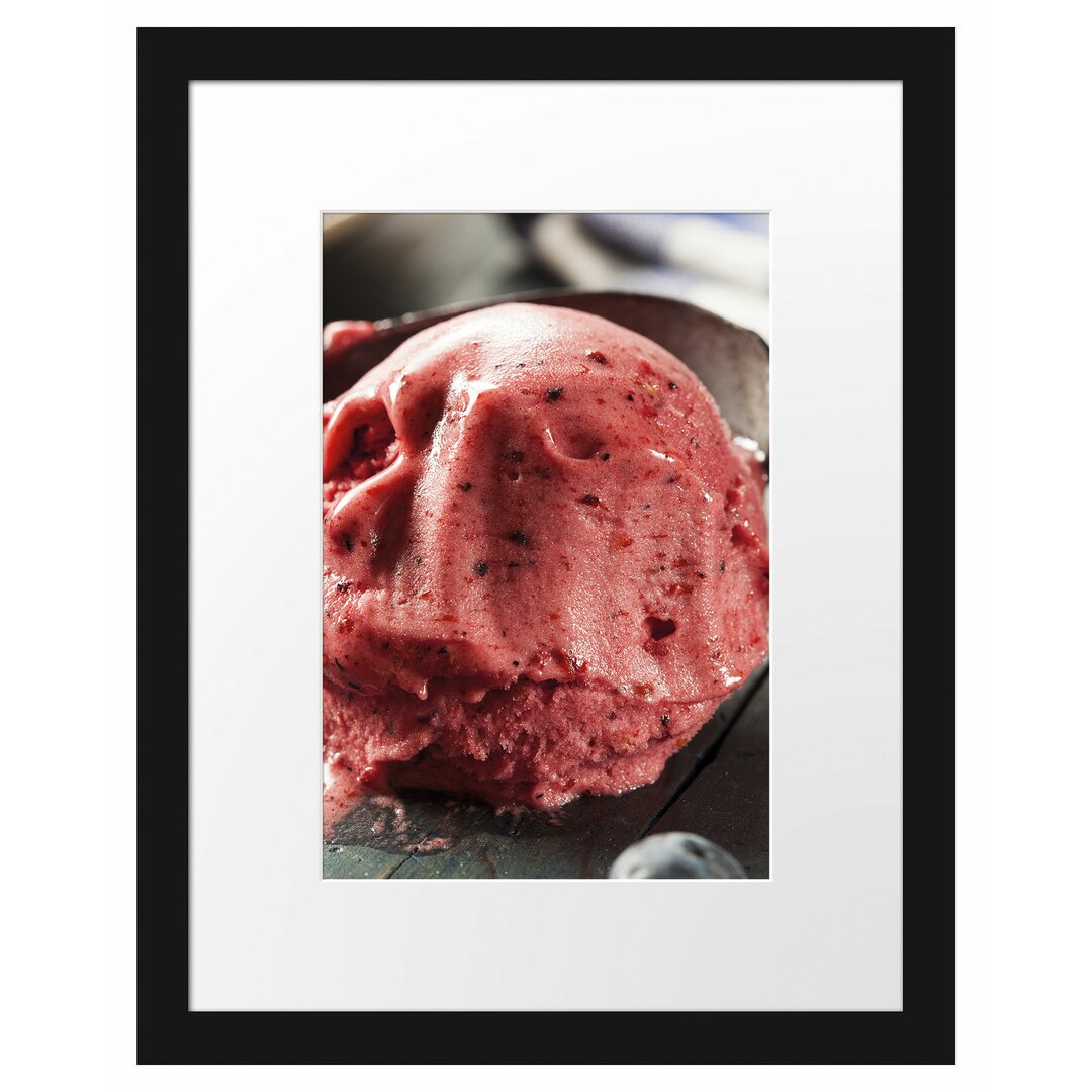 Gerahmtes Poster Köstliches Beeren Eis