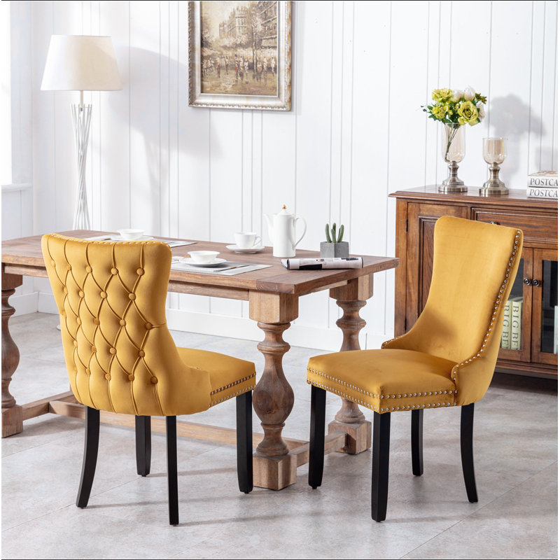 Furniture, chaise de salle à manger rembourrée à oreilles avec garniture cloutée et pieds en bois massif, ensemble de 2, SW8809GL