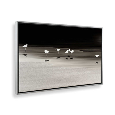 «Silhouettes in the Tide», reproduction sur toile dans un cadre