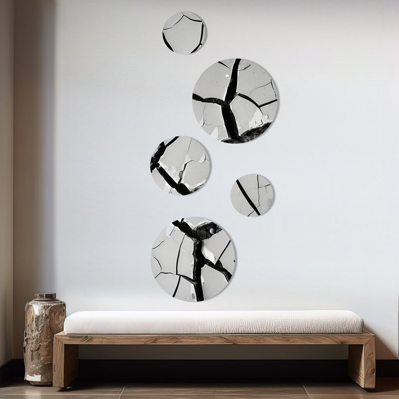 Noir et blanc apaisant fissures - ensemble de 5 collages abstraits ronds