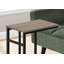 Table de bout moderne en forme de C - Aspect bois taupe foncé et métal noir, table d'appoint / collation pour canapé-1714546857