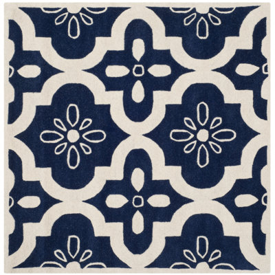 Tapis bleu foncé / ivoire en laine touffeté à la main Carolene