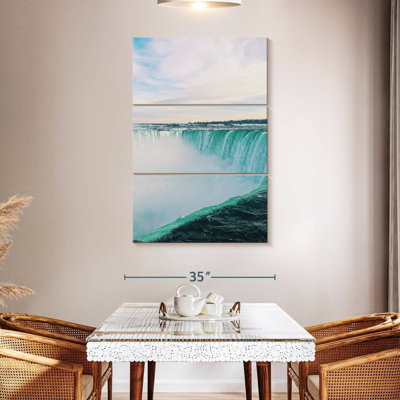 Alvord Early Bright At Niagara Falls