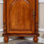 Armoire de coin en bois de cerisier