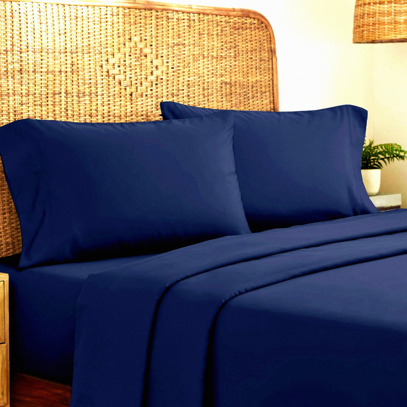 Cotton Percale Sheet Set - Deep Pocket Bedding Bundle with 4 Pieces: 1 Flat Sheet, 1 Fitted Sheet, 2 Pillowcases - Crisp, Cool, Strong Linens