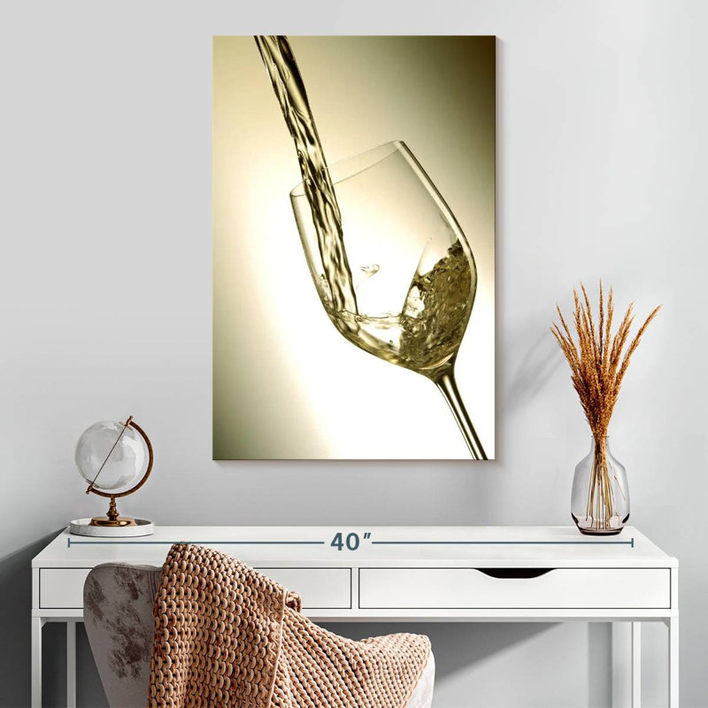 Yarlin White Wine Flow, 30" H x 20" W