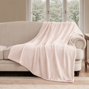 Hunter Coco Flannel Throw Blanket