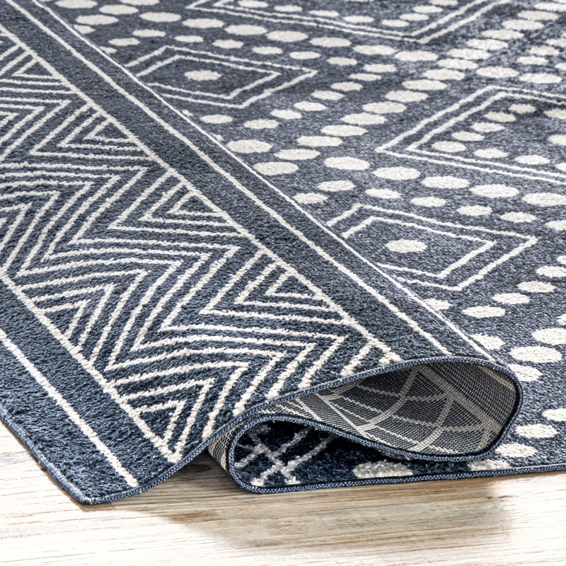 Phyllis Machine Washable Diamond Trellis Area Rug, Rectangle 5' x 8'
