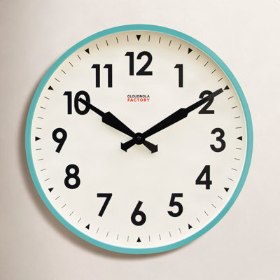 18" Metal Wall Clock