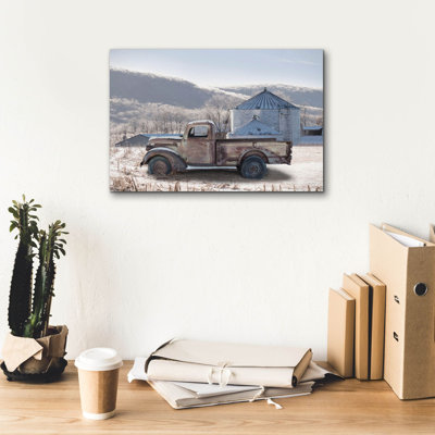 «Rustic Winter Farm» par Lori Deiter, art mural sur toile