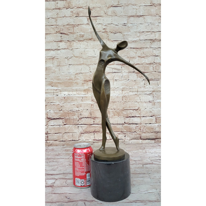 Figurines et sculptures Mihael