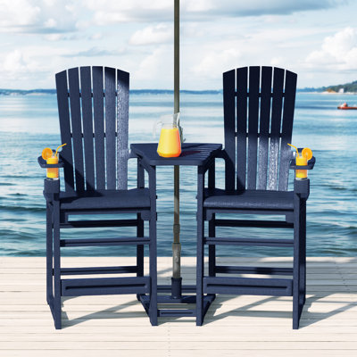Ensemble de chaises de bar d'extérieur en poly avec plateau de connexion et porte-gobelet