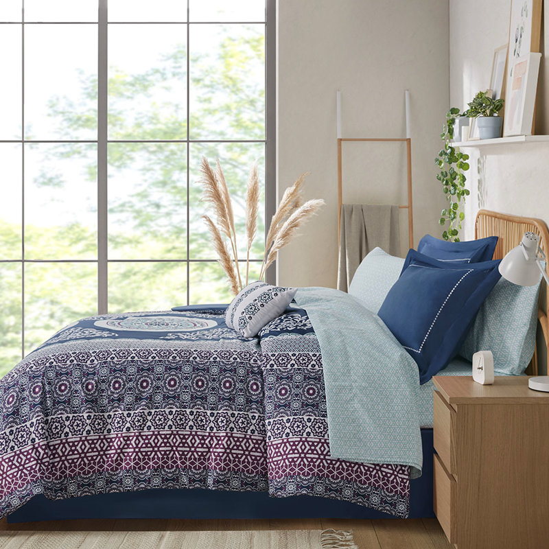 Literie pour lit simple avec édredon - imprimé médaillon bleu marine, coussin décoratif doux, drap complet, motif au choix élégant et tendance, bordures brodées, polyvalent