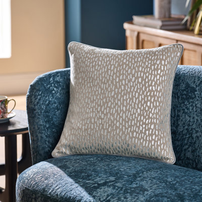 Loxley Cushion