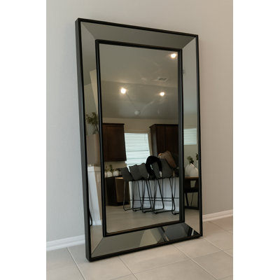 Infinity Edge Mirror