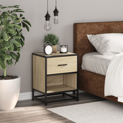 Amberle 40cm W Metal Bedside Table
