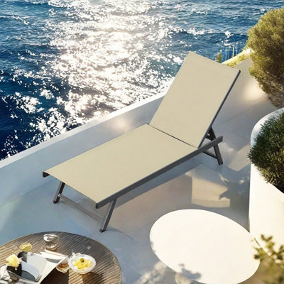 Chaise longue d'extérieur en alliage d'aluminium Njomza