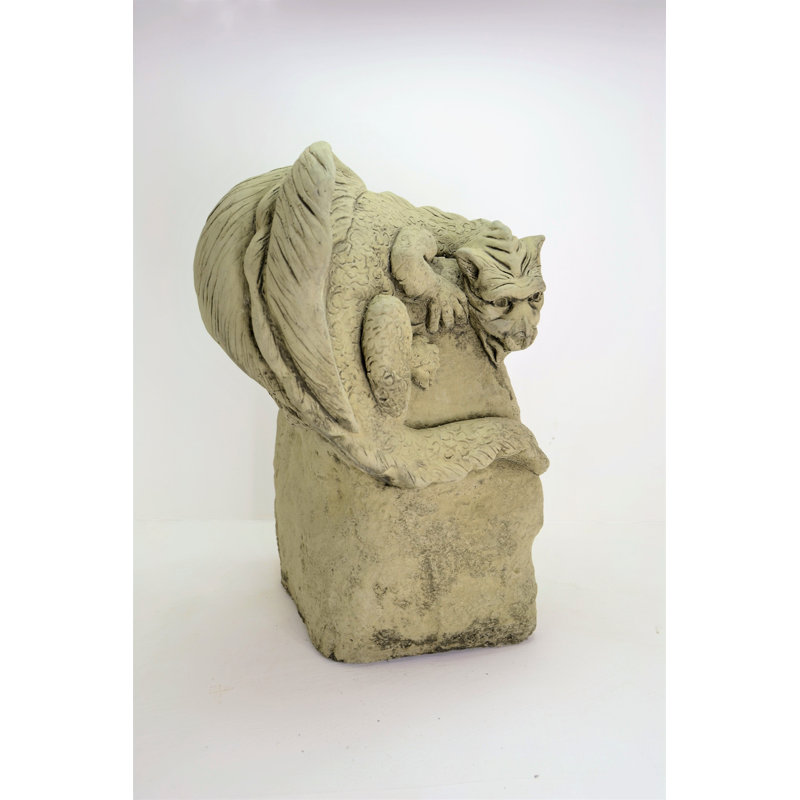 Yoselin Stone Garden Statue