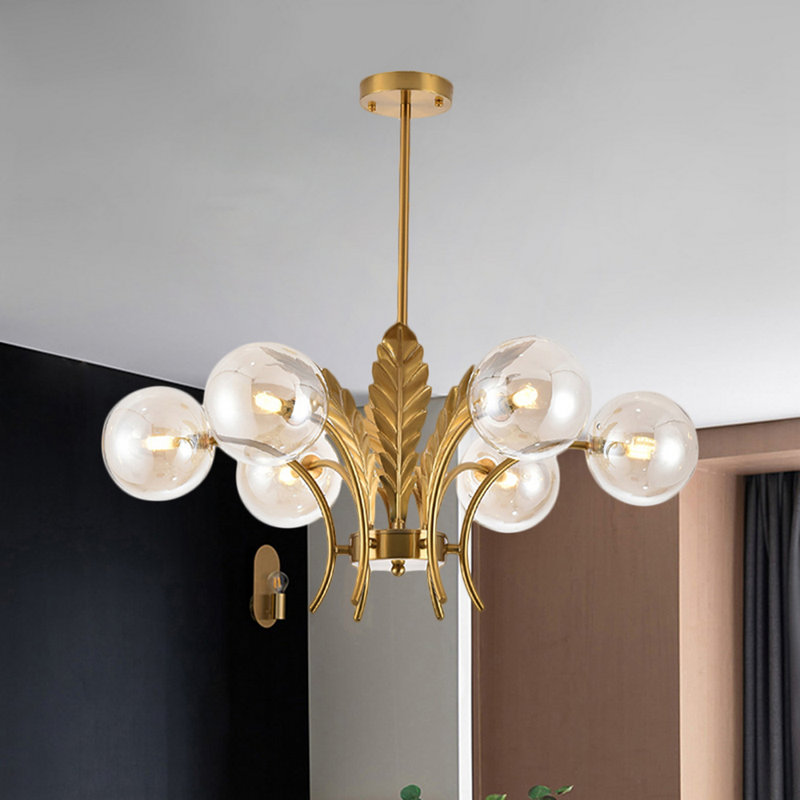 Lustre moderne blanc en verre blanc avec décoration de feuille en laiton, Ambre
