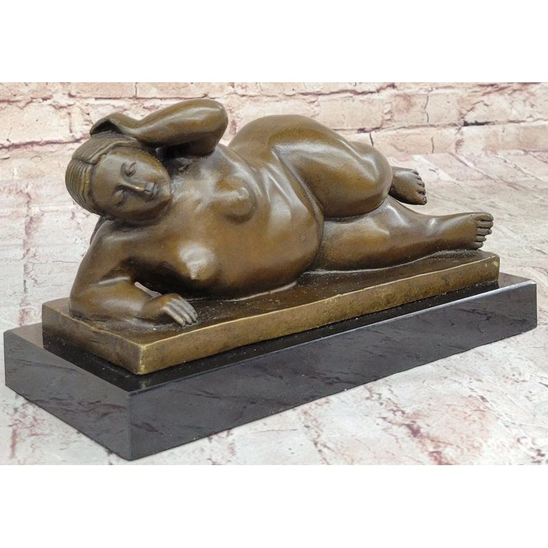 Figurine Nikole
