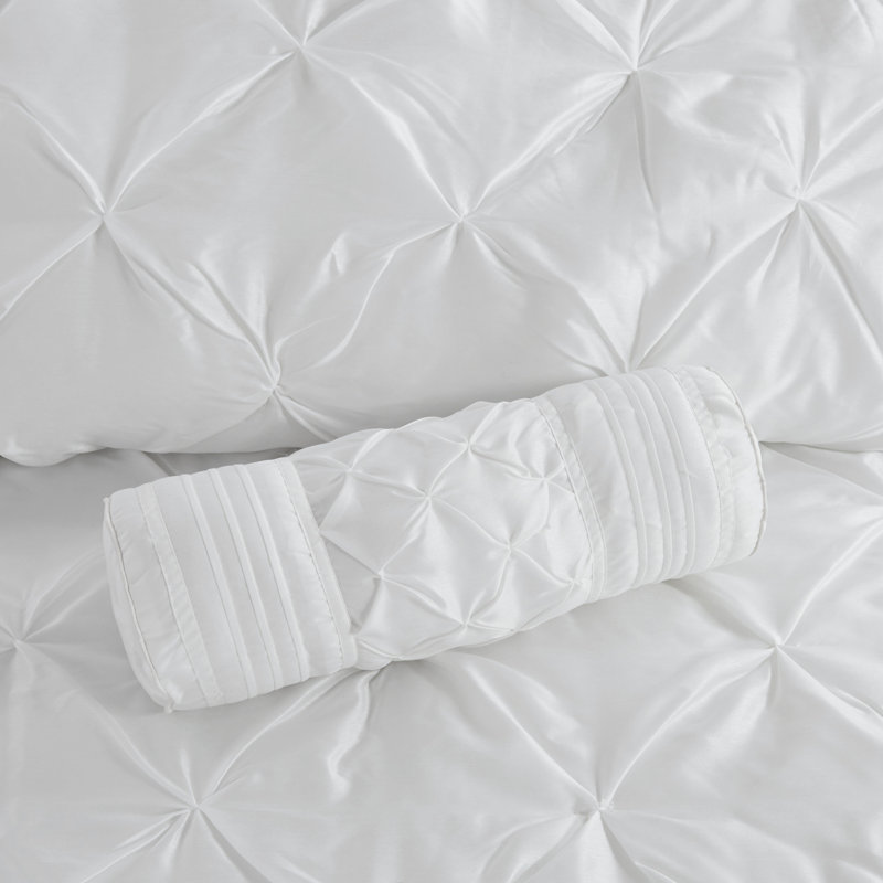 Laurel 7 Piece Tufted Comforter Set, Full Comforter + 1 Bed Skirt + 2 Shams + 3 Decorat, White