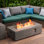 Table de foyer rectangulaire au propane de 107 cm (42 po) pour terrasse ou jardin, avec brûleur de 50 000 BTU, pare-vent, couvercle, housse imperméable et rangement pour la bouteille de gaz, brun clair