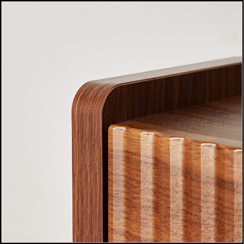 Tables de chevet cannelées en bois avec tiroir et rangement ouvert, paquet de 2 pour la décoration de chambre à coucher et de salon moderne