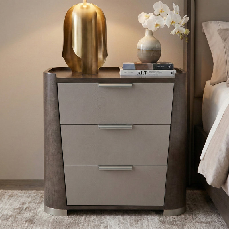 Roxbury Park 3 - Drawer Nightstand