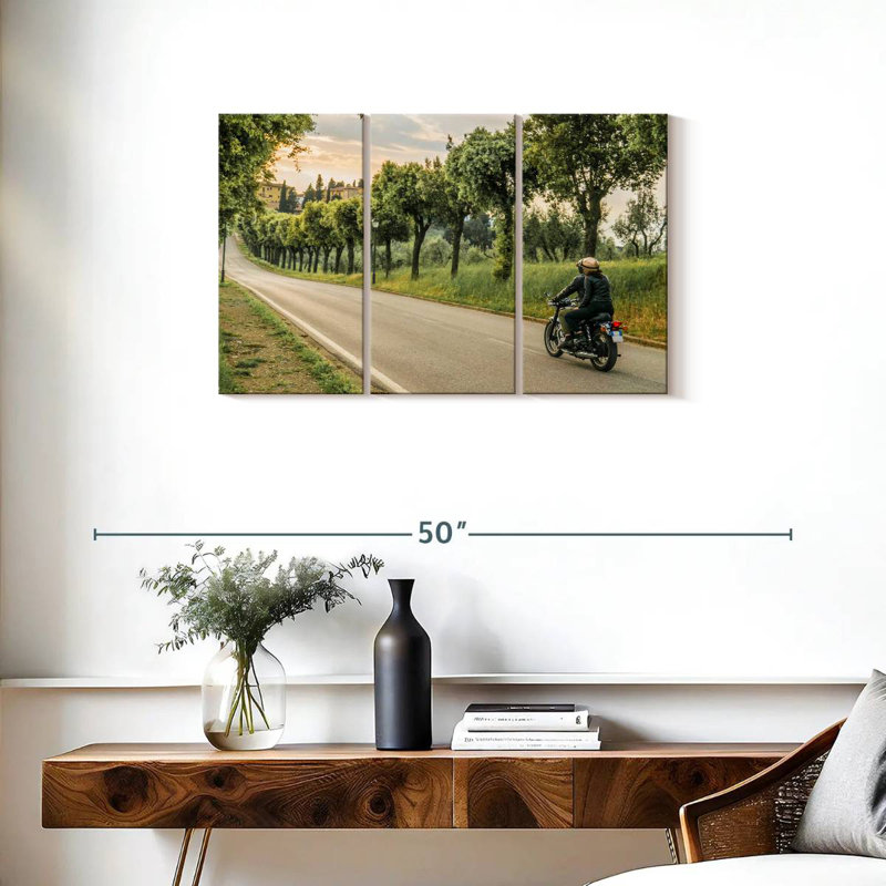 Couple faisant du vélo, H 20 po x l 33 po