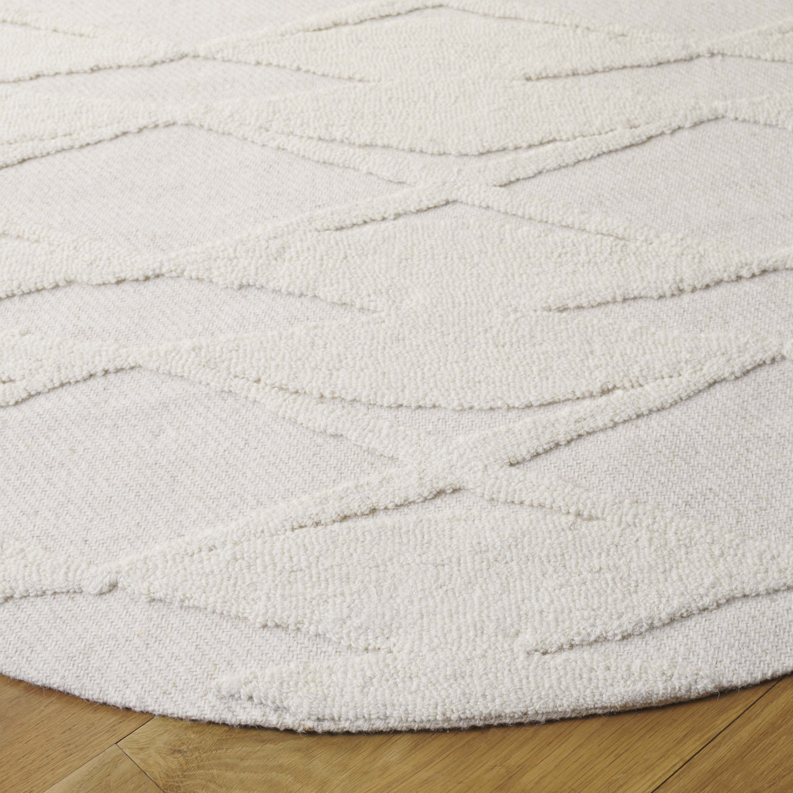 Elphia Ivory Hand-Tufted Wool Rug, Round 6'
