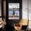  «Girl In New York 2» par Omar Escalante, art mural en verre acrylique, 12 po x 16 po